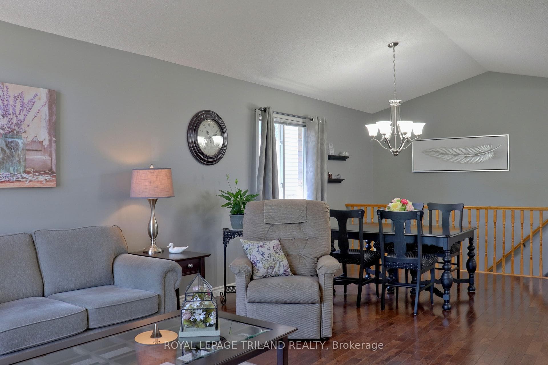 366 White Sands Drive photo 5
