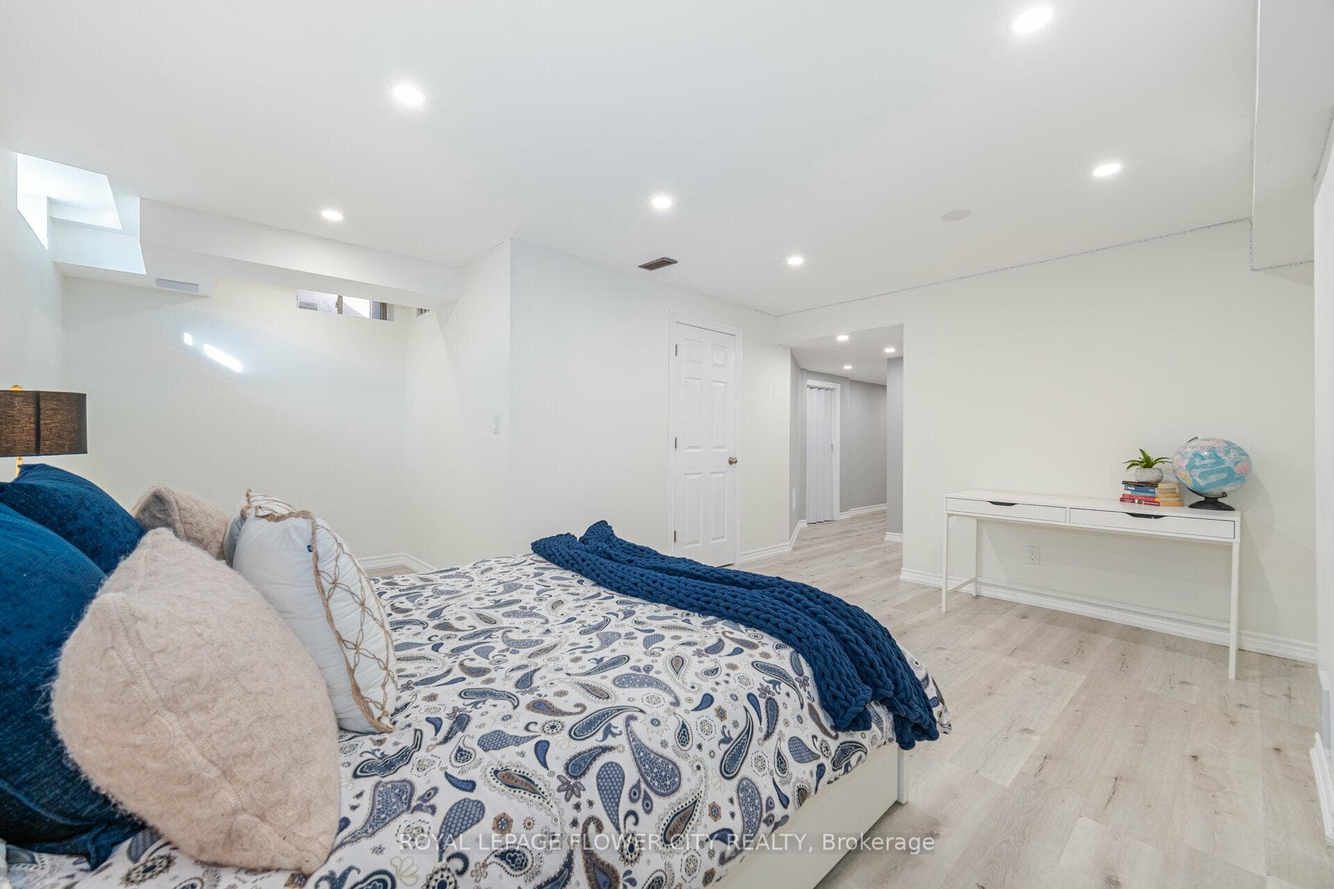 52 Donnan Drive photo 35