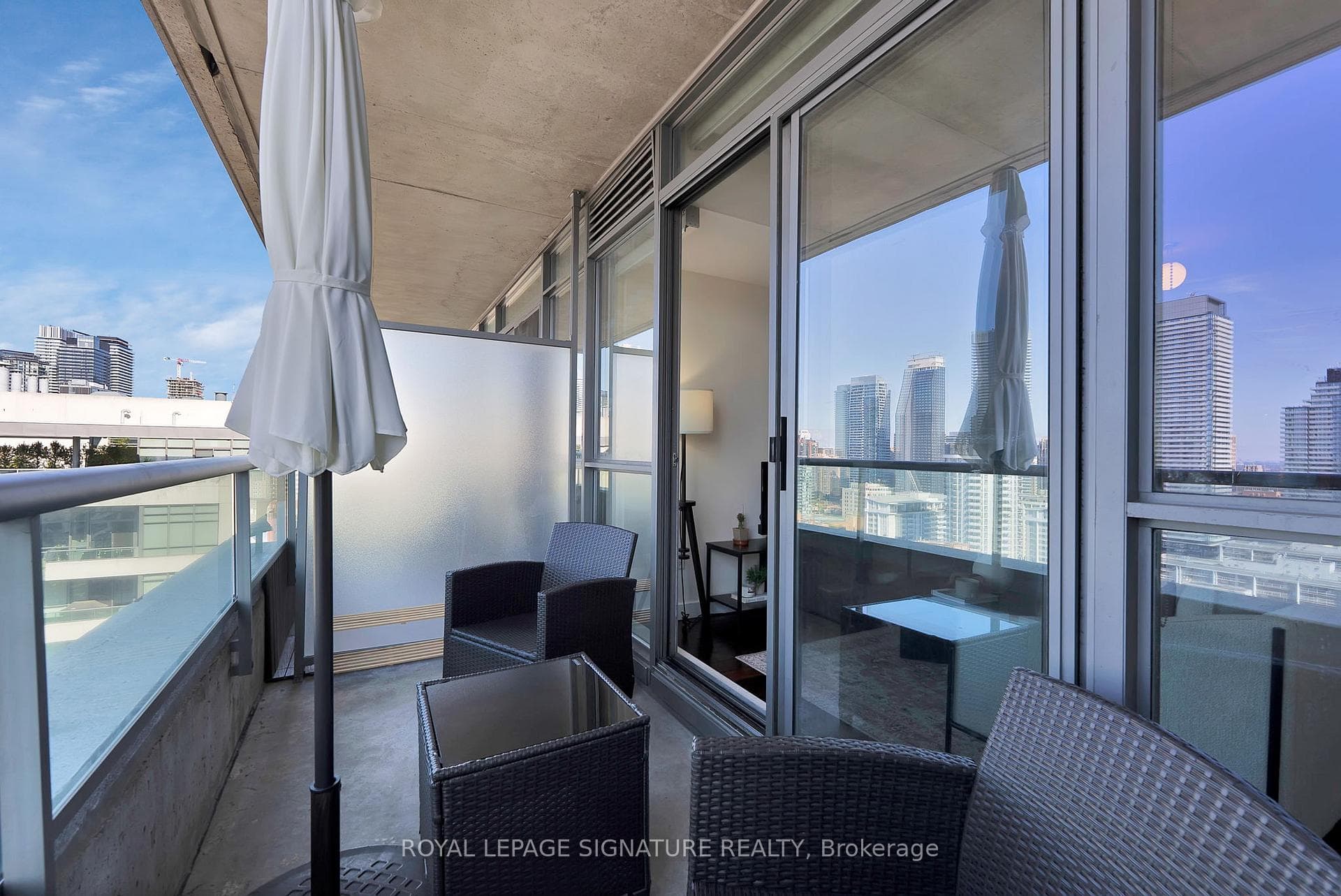 281 Mutual Street Unit 2703 photo 24