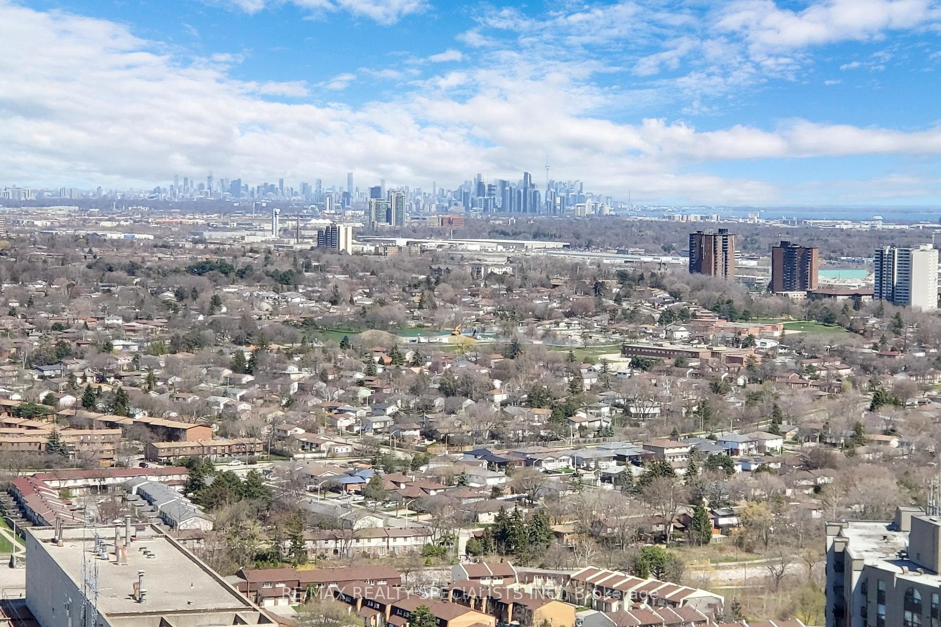 3504 Hurontario Street Unit 3211 photo 12