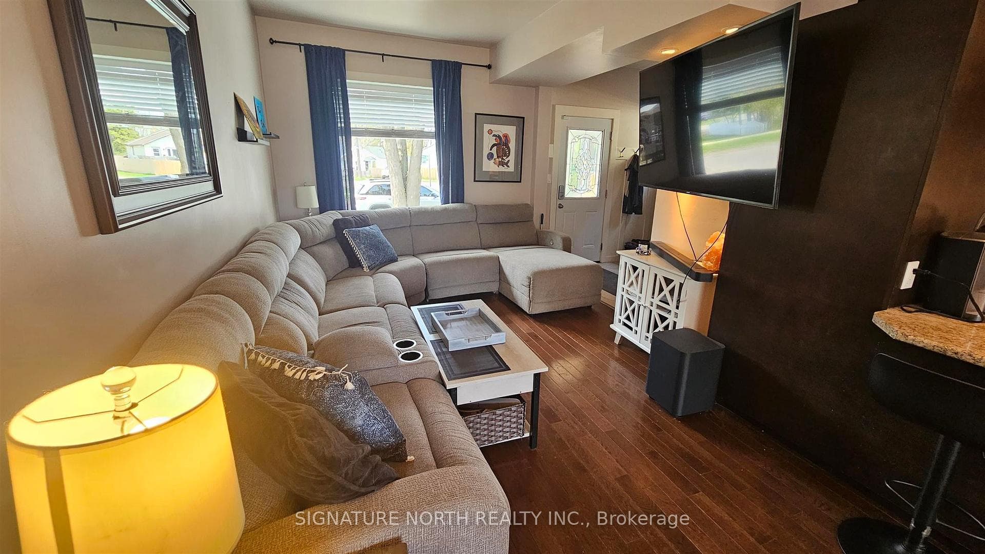 244 BALMORAL Street photo 8
