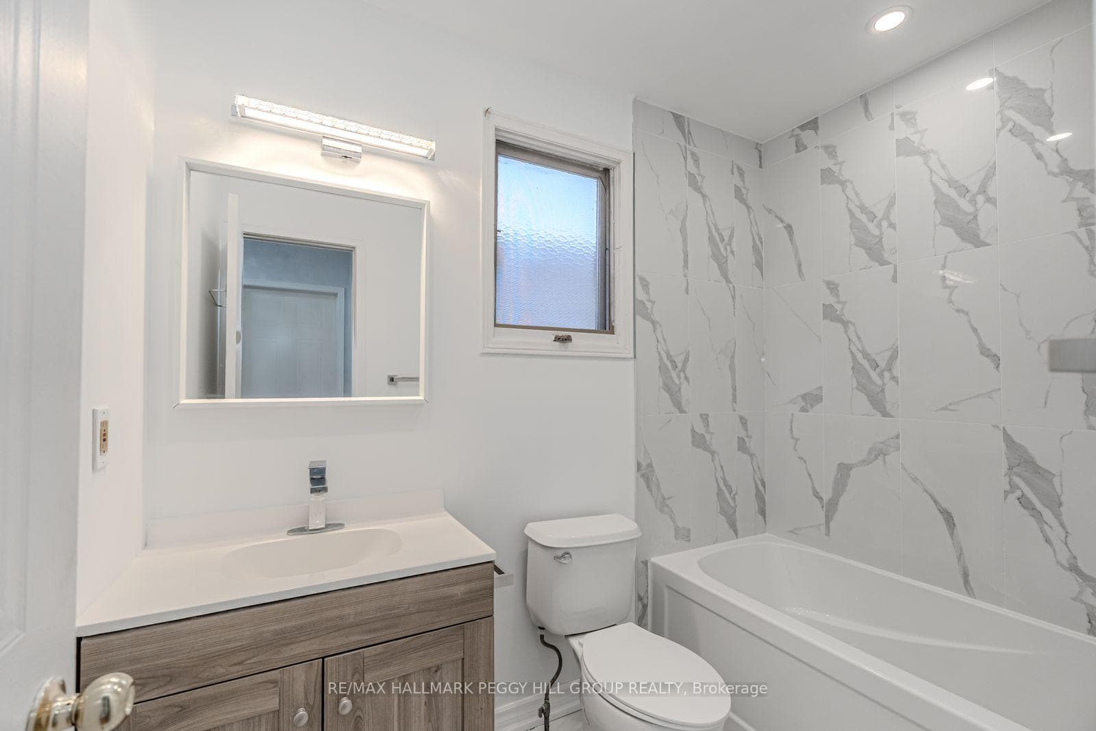 111 Garden Drive photo 8