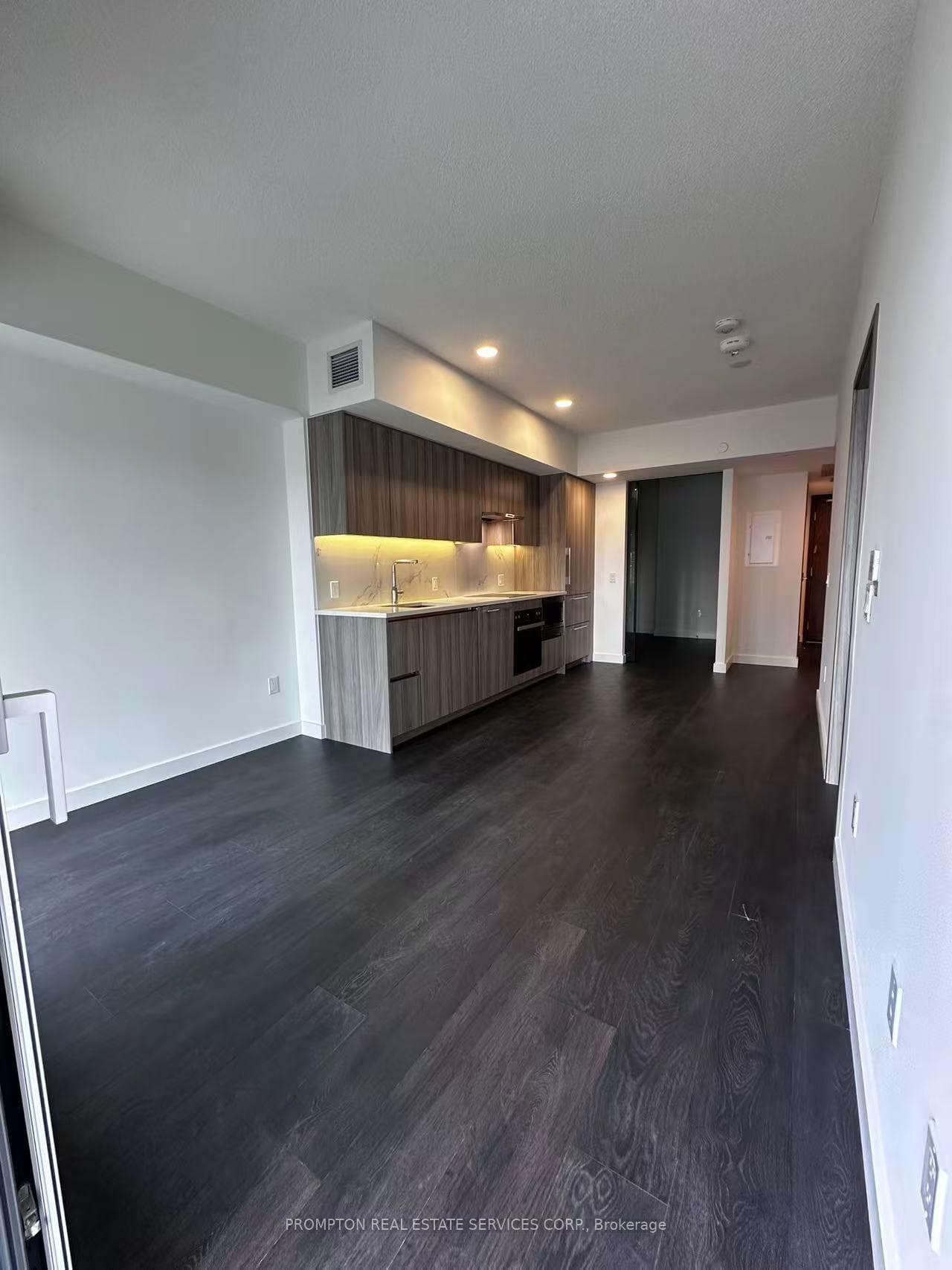 3 Concord Cityplace Way Unit 535 photo 7