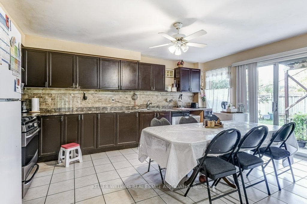 46 Muirland Crescent photo 11