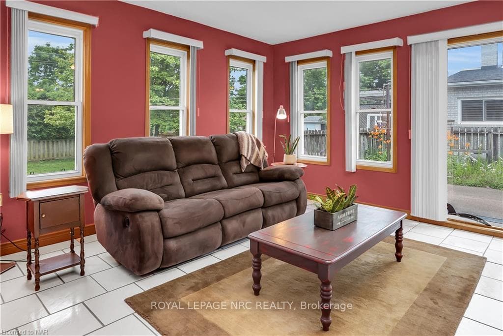 16 Dobbie Road photo 15