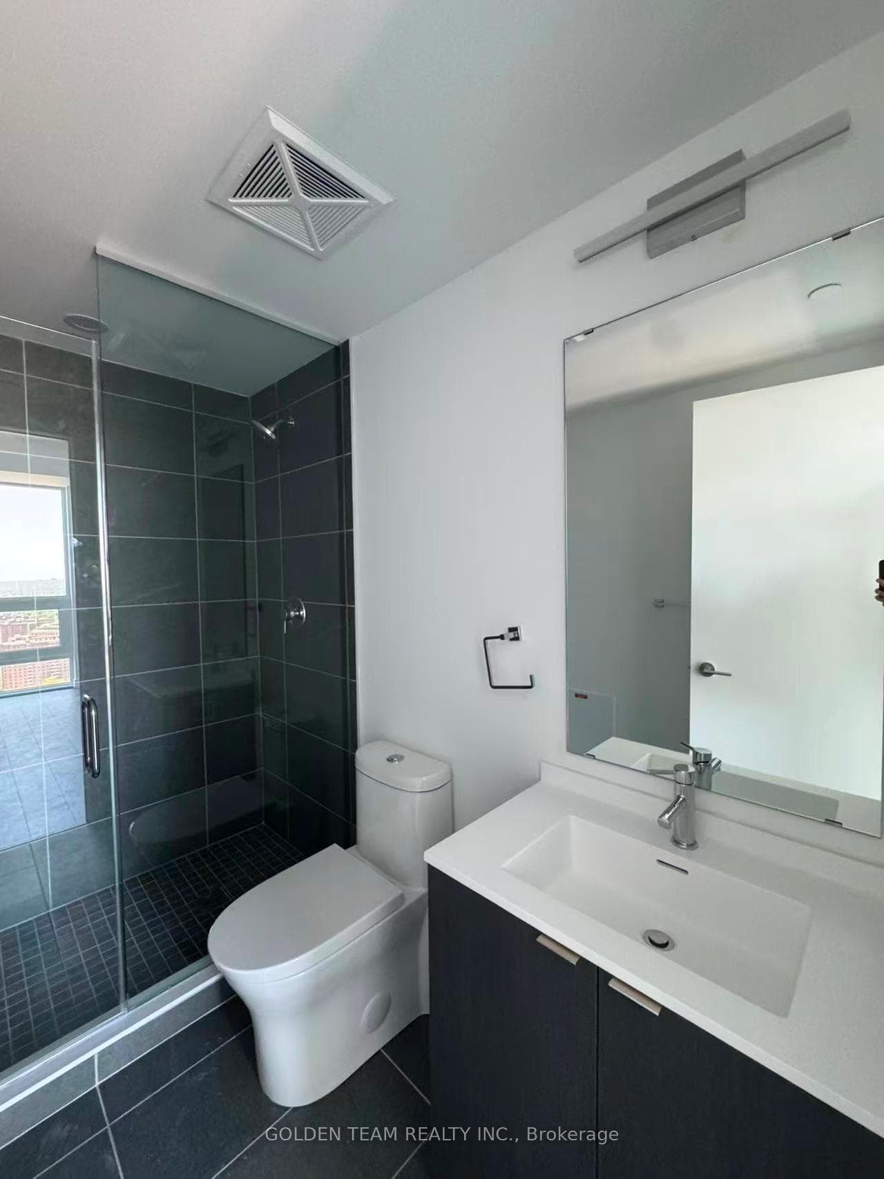 100 Queen Street Unit 3705 photo 11