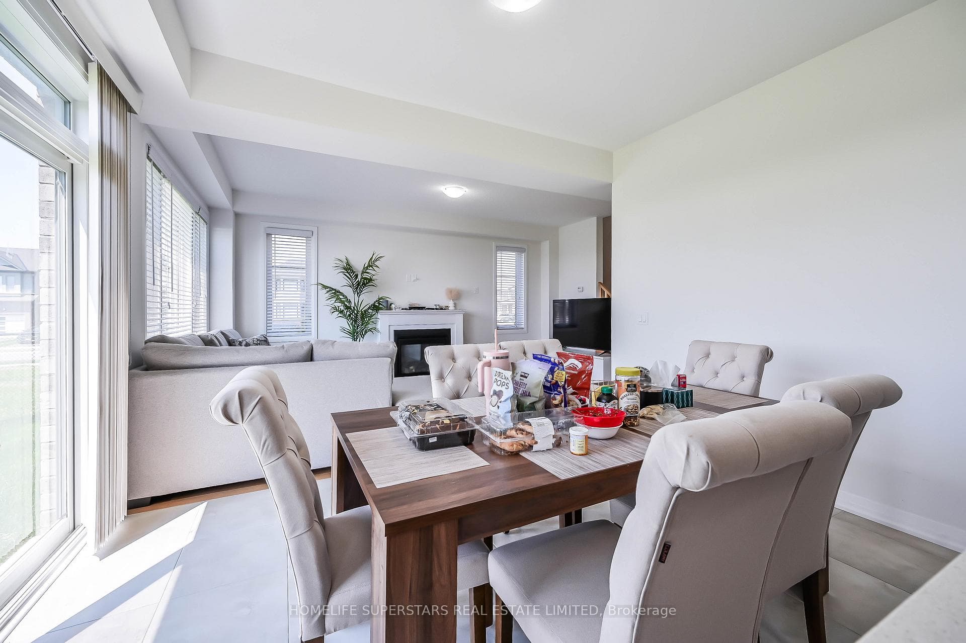 91 Yale Drive photo 10