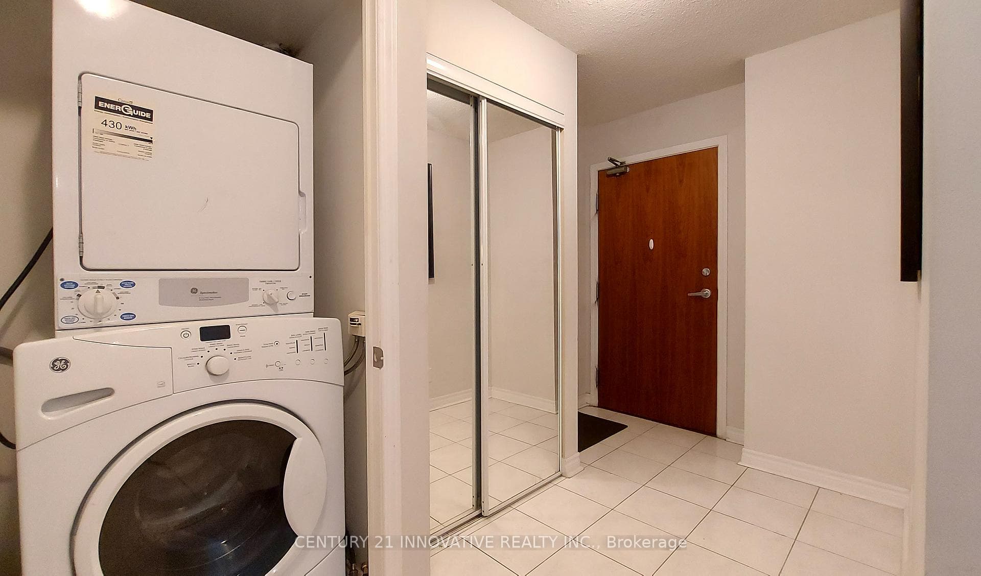 33 Elm Drive Unit 1012 photo 6