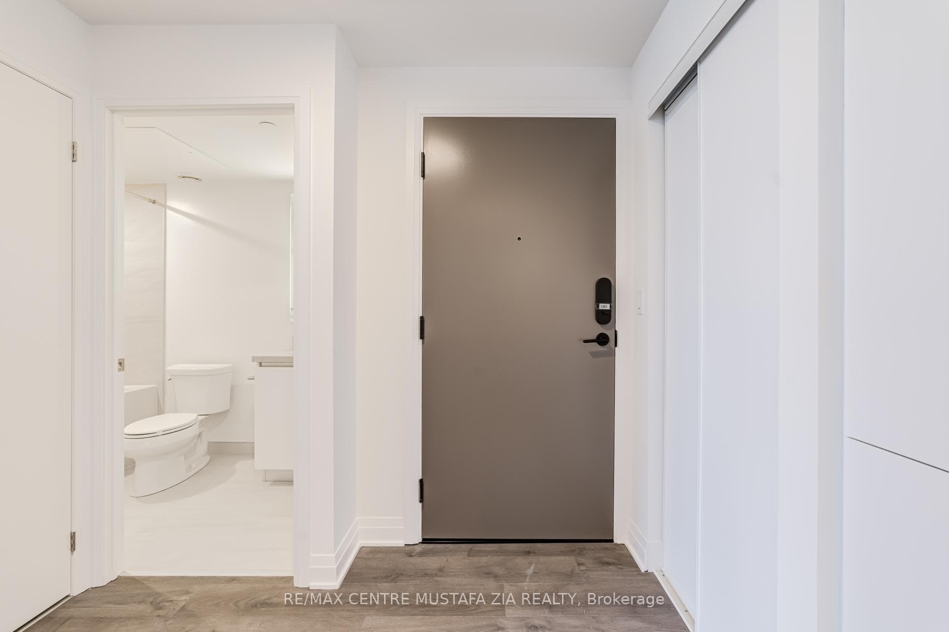 4015 The Exchange N/A Unit 1301 photo 6