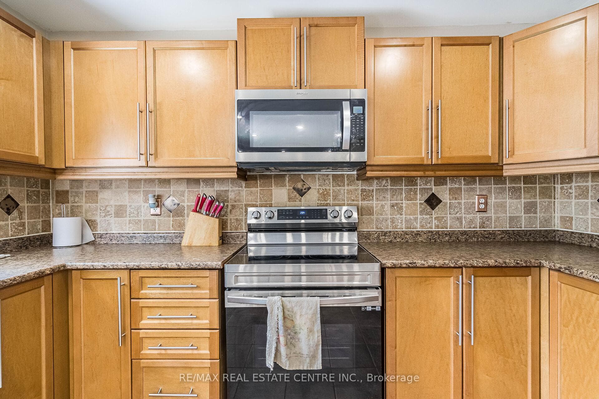 59 Kidd Crescent photo 24
