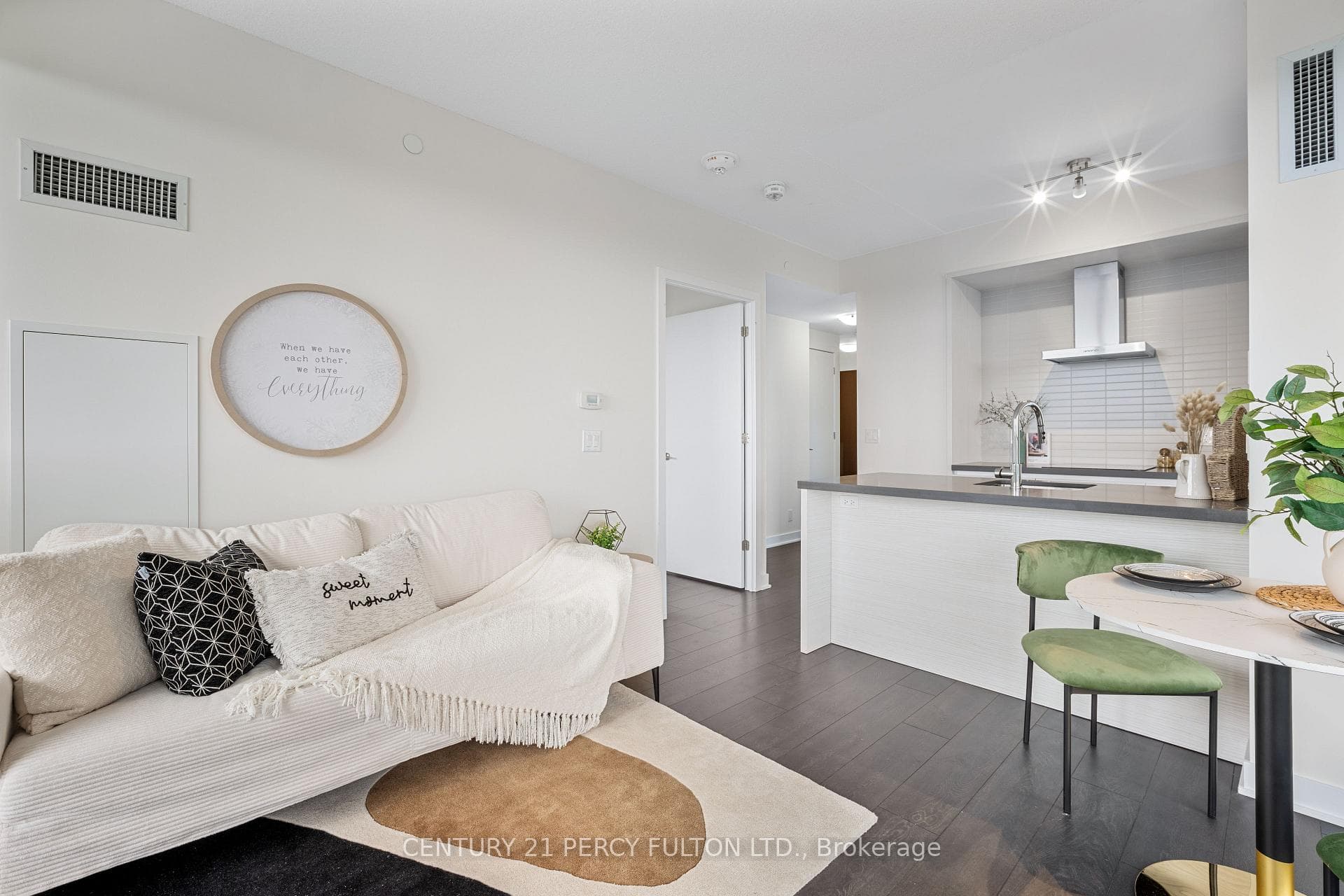 2221 Yonge Street Unit 3108 photo 24
