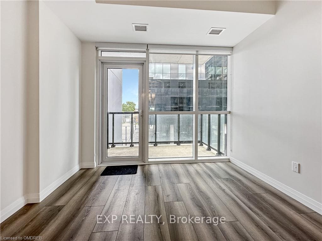 108 GARMENT STREET N/A Unit 201 photo 11