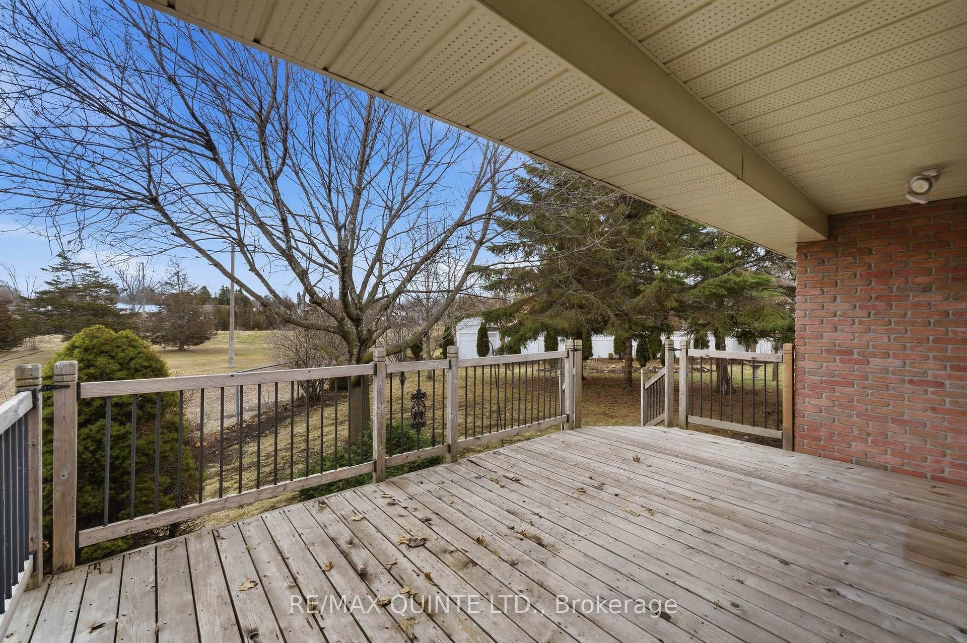 24 Britton Place photo 47