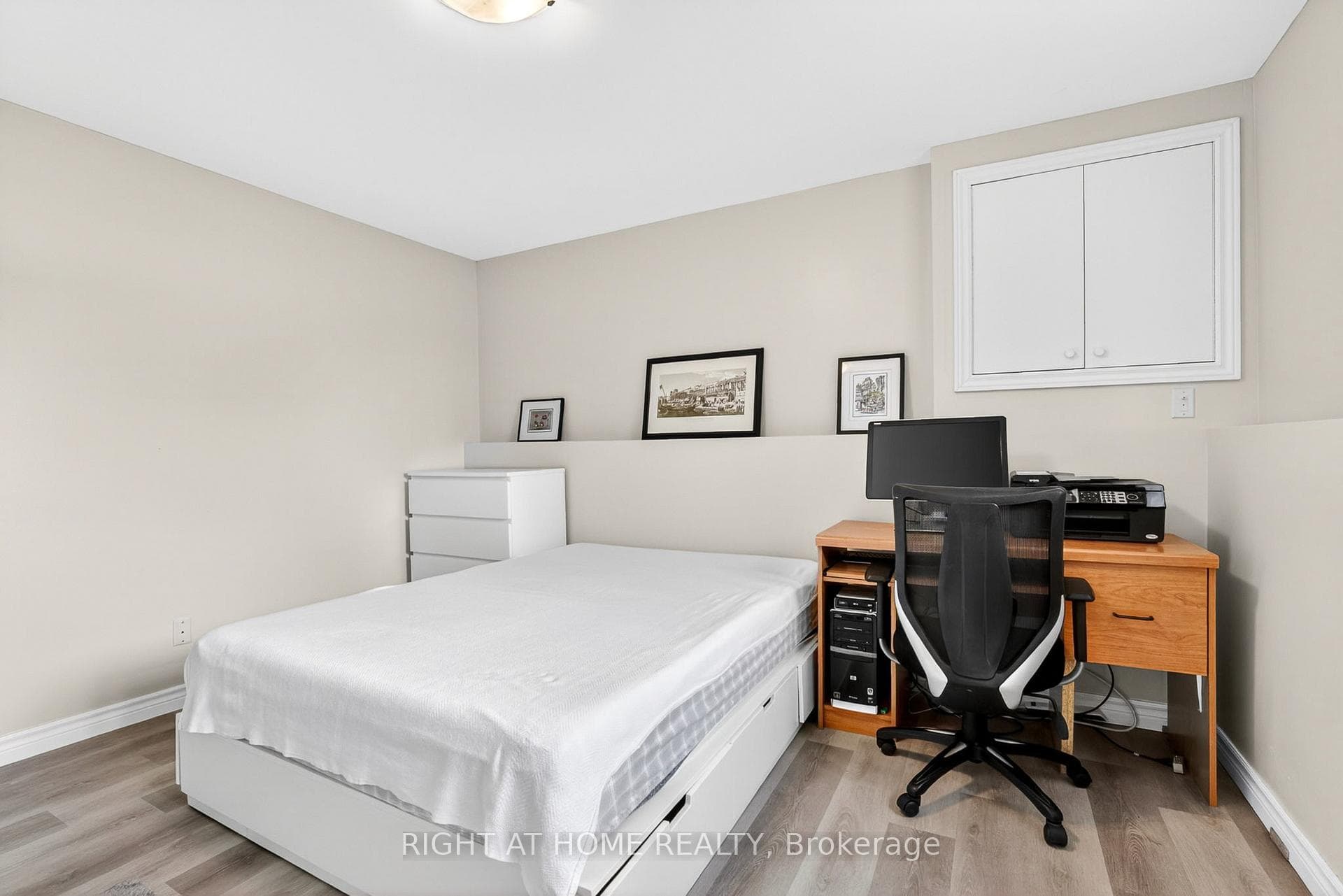 5524 Fraser Street photo 40