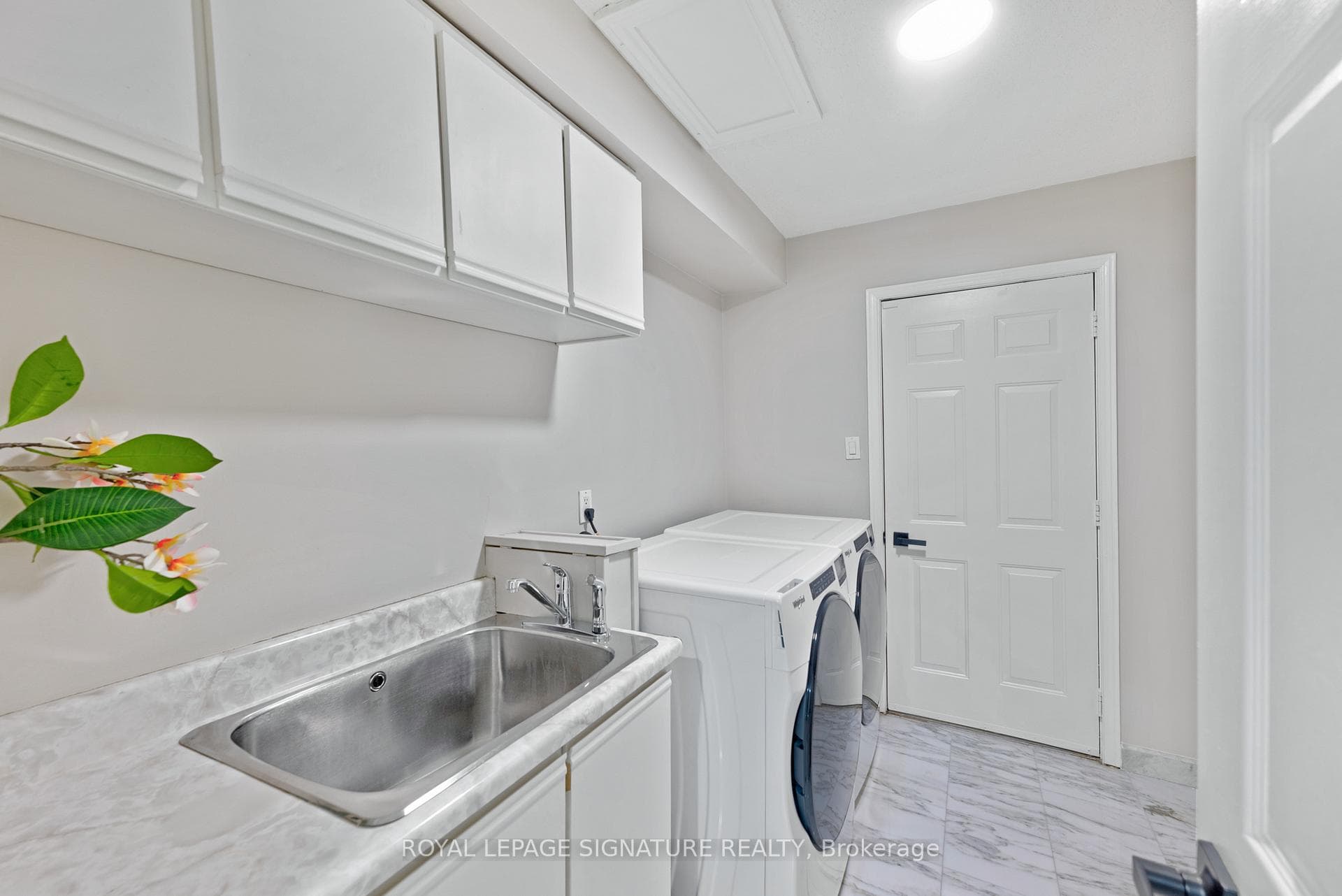 154 Centennial Road photo 22