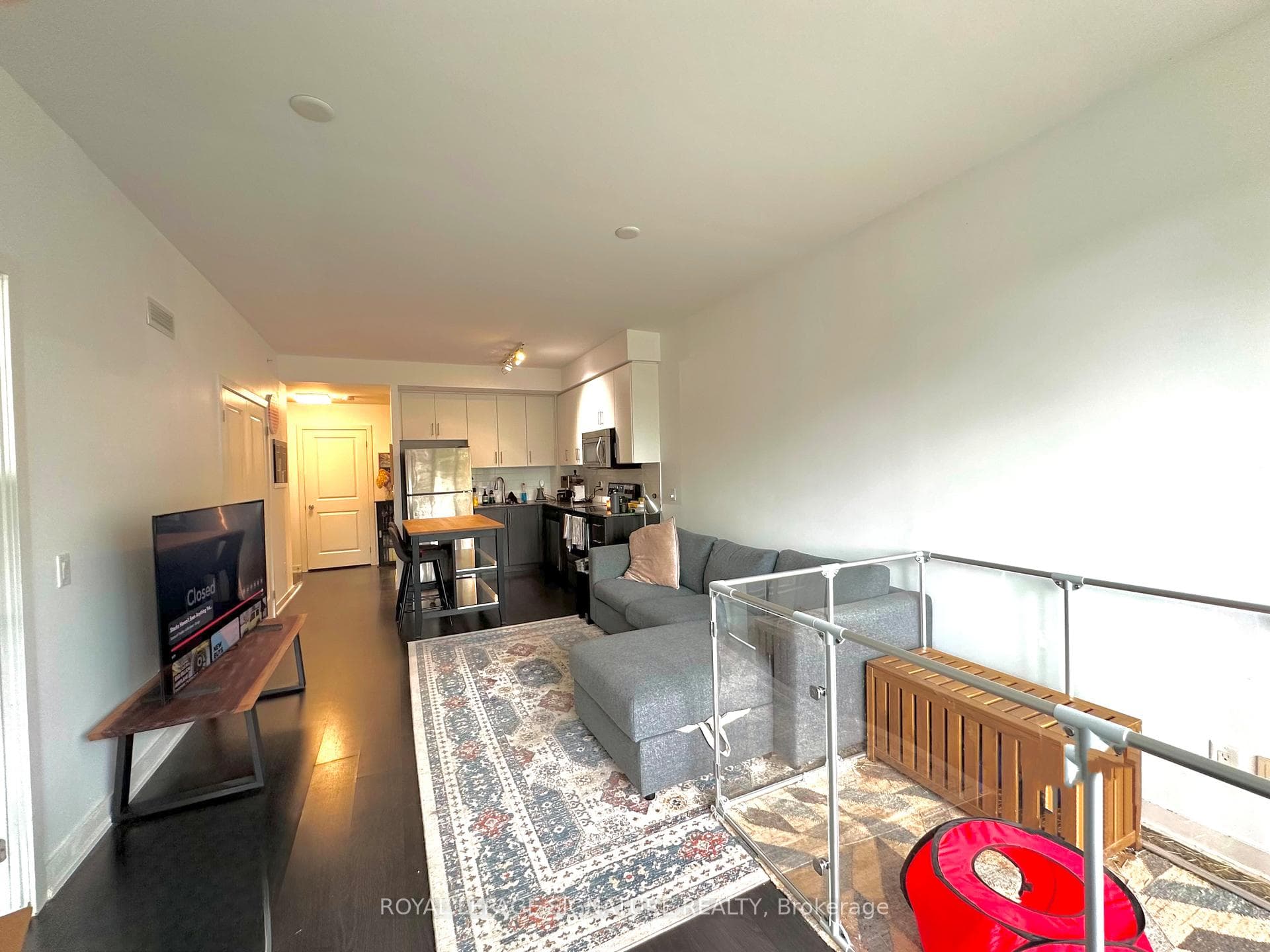 8 Fieldway Road Unit 215 photo 8