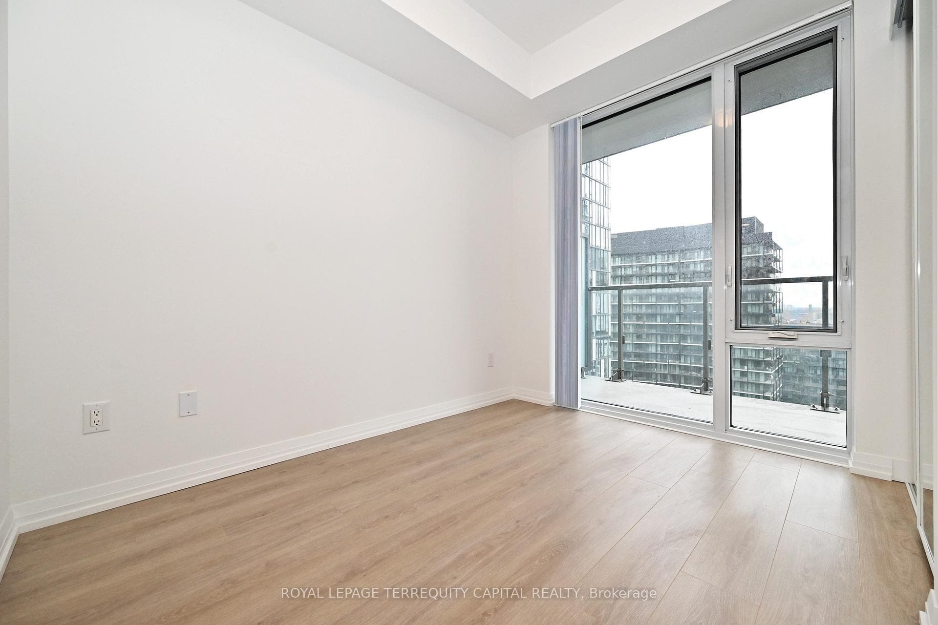 28 Widmer Street Unit 3526 photo 16