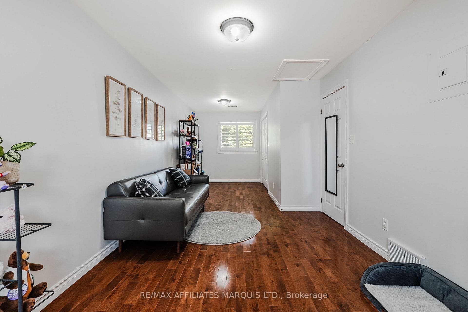 38 Bryden Avenue photo 27