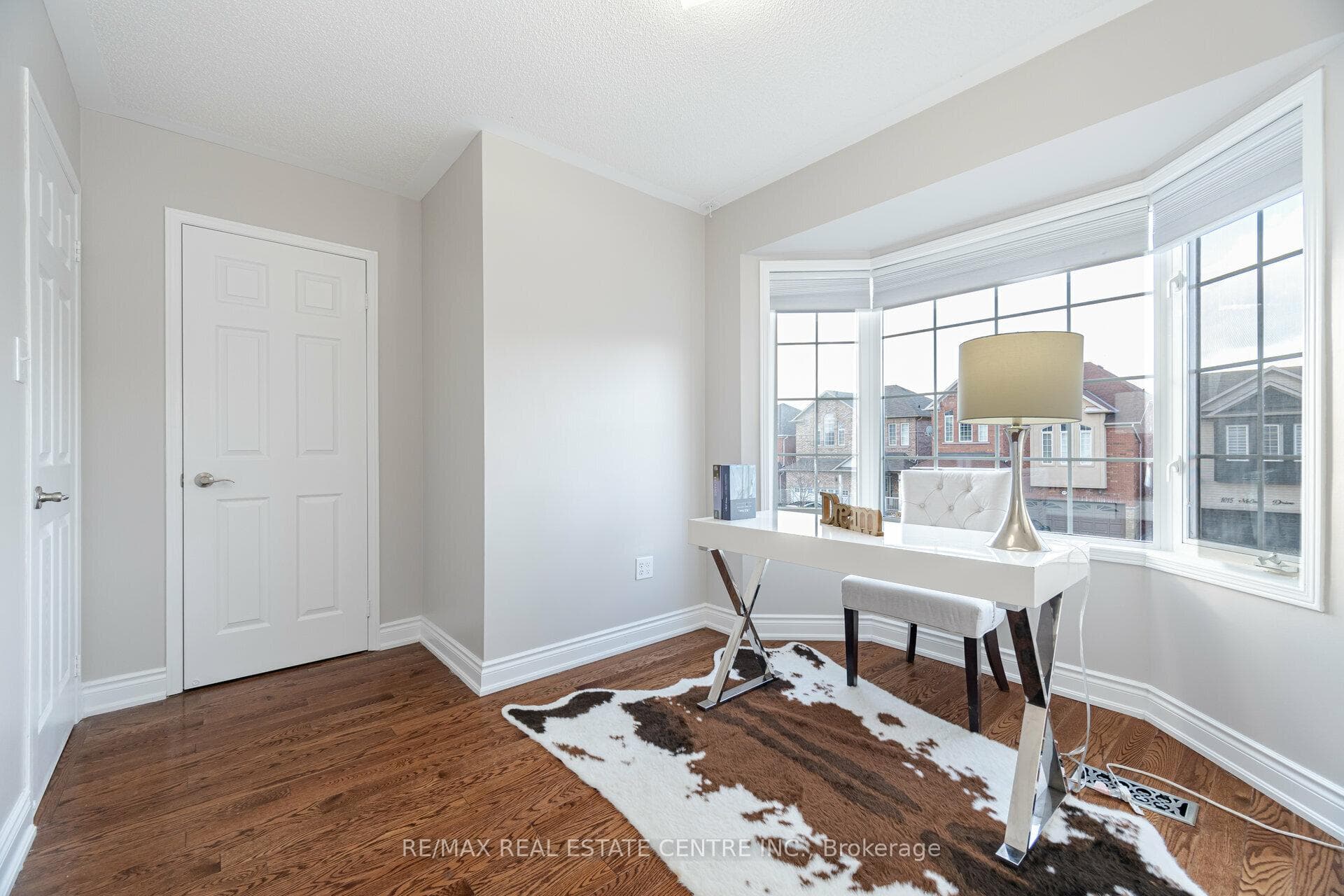 1016 Mccuaig Drive photo 34