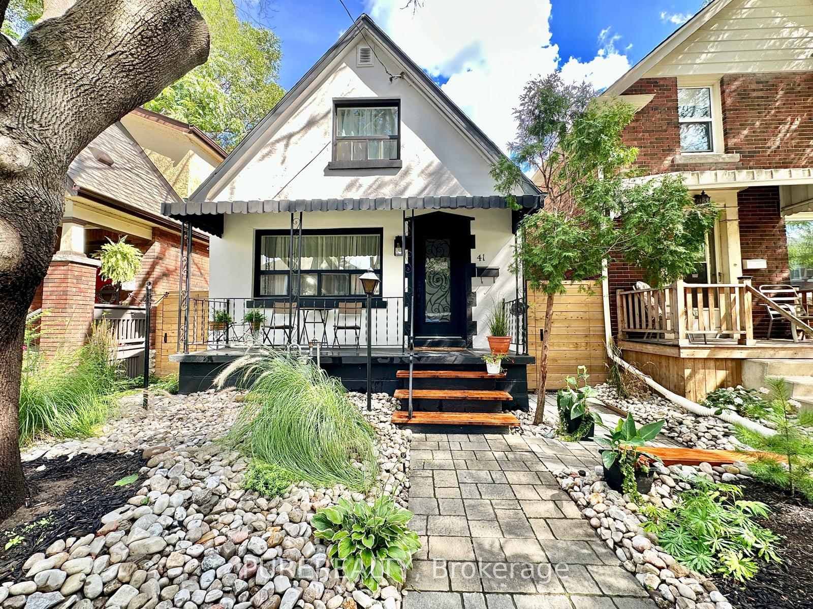 41 Liberty Street photo 2