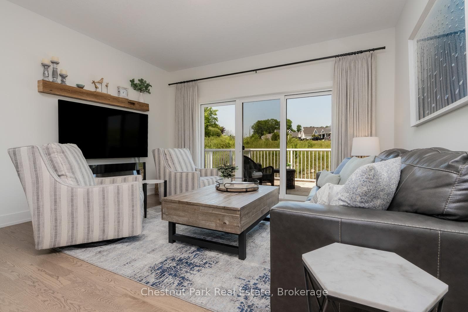161 Hawthorn Crescent photo 14