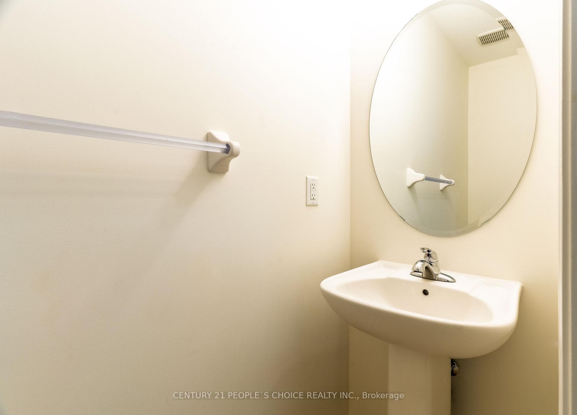 61 Finegan Circle photo 13