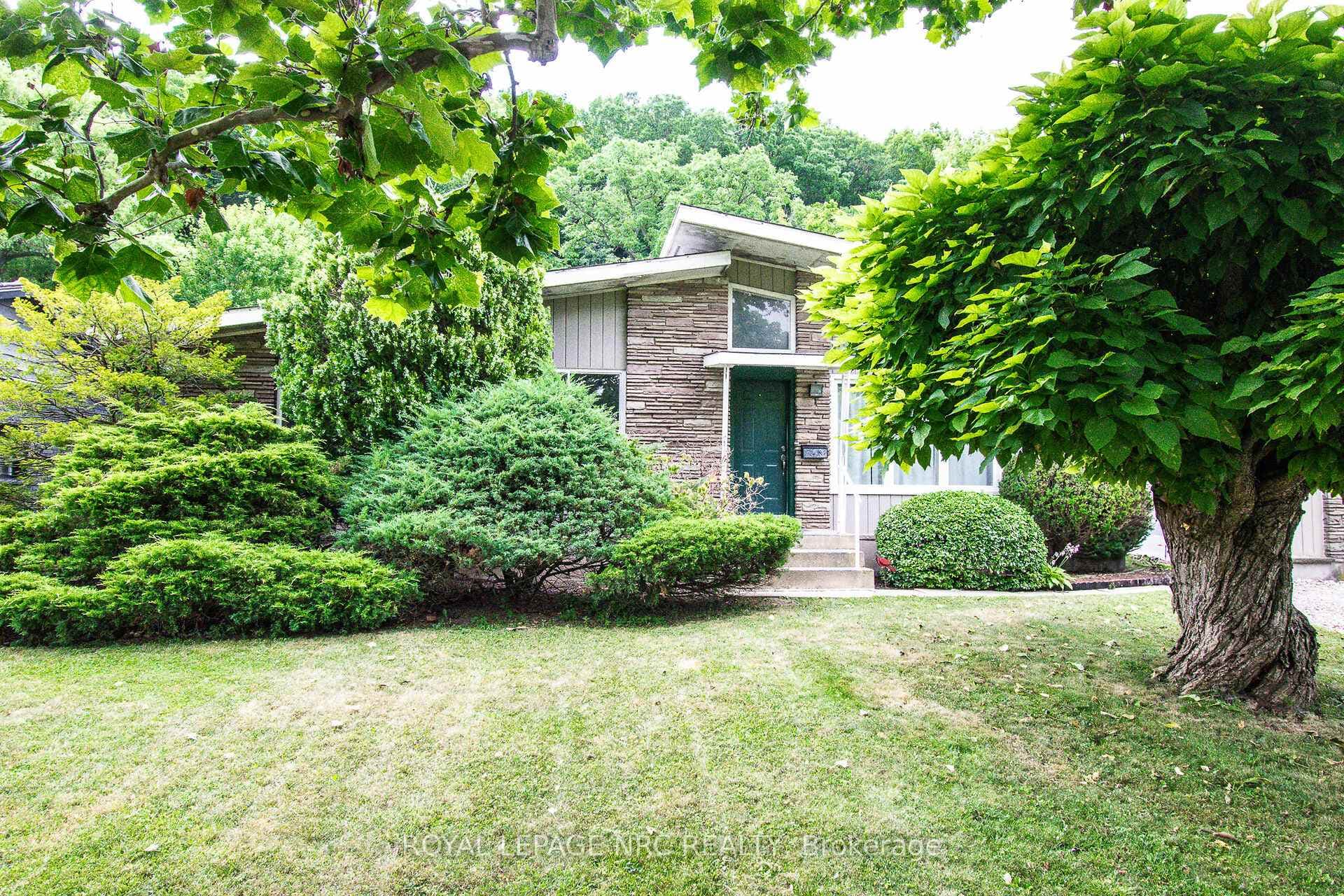128 Woodside Drive photo 5