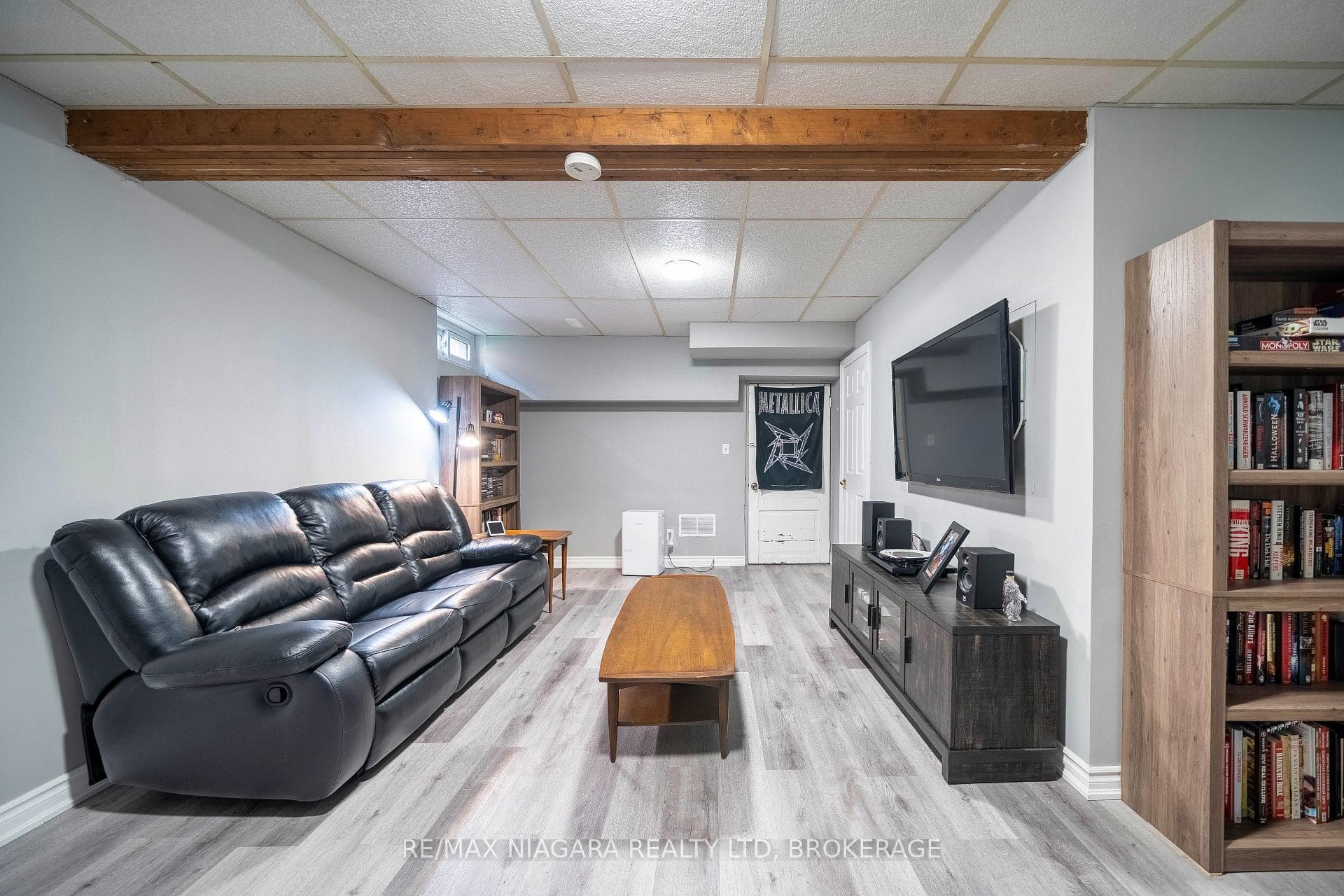 33 Bloomfield Avenue photo 27