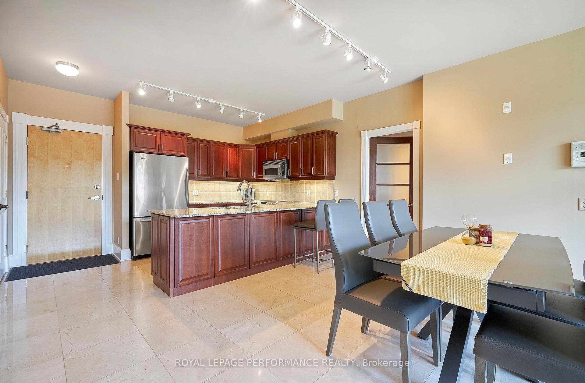 205 Bolton Street Unit 332 photo 12