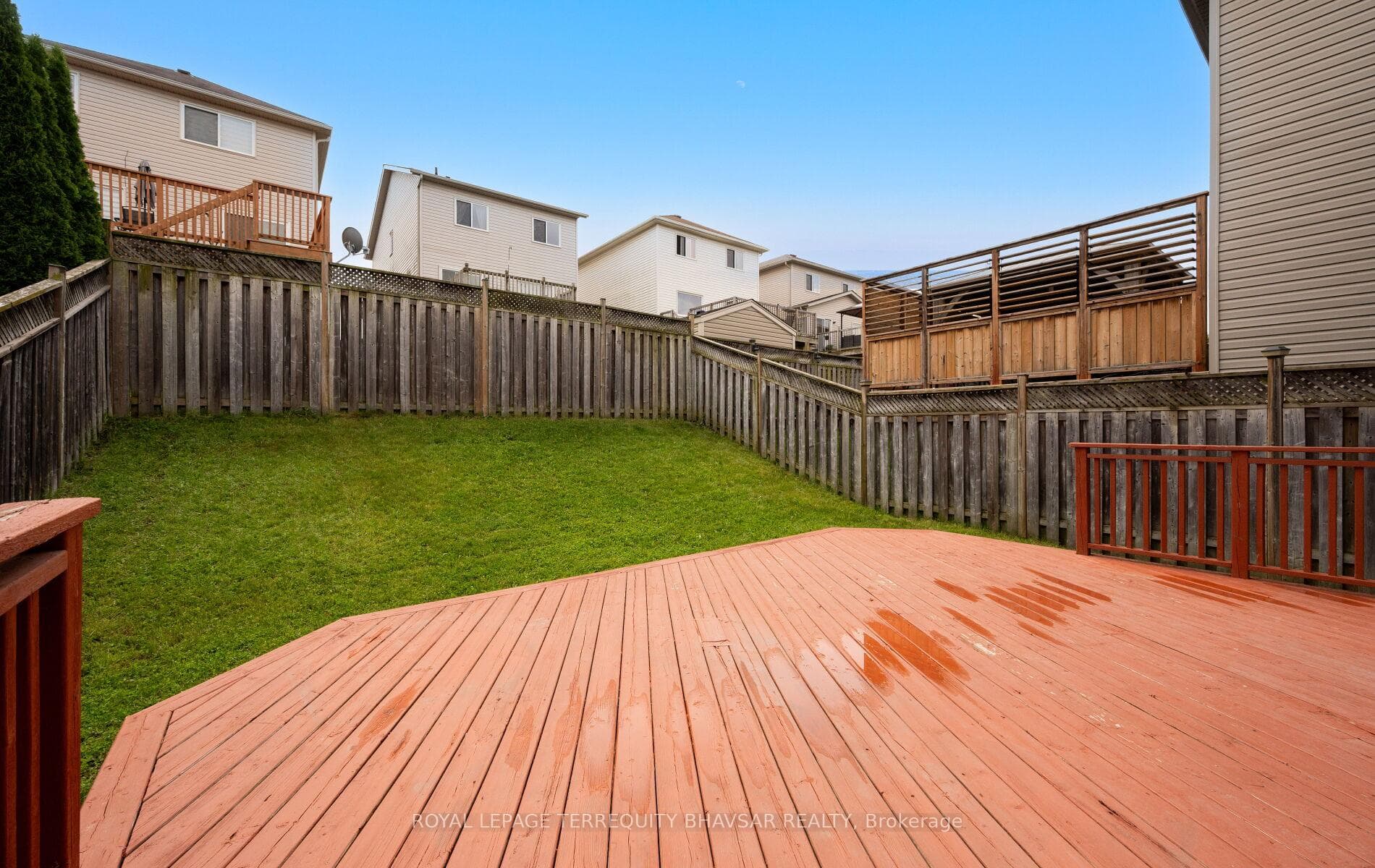 111 Parkvale Drive photo 46