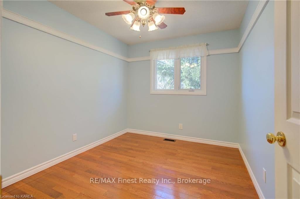 39 GREEN Drive photo 24