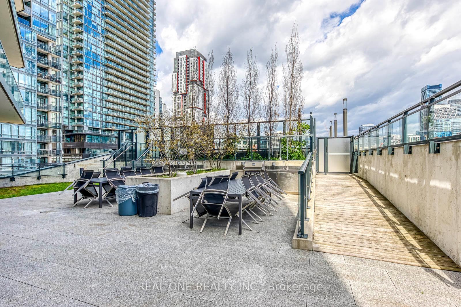 99 JOHN Street Unit 1001 photo 31