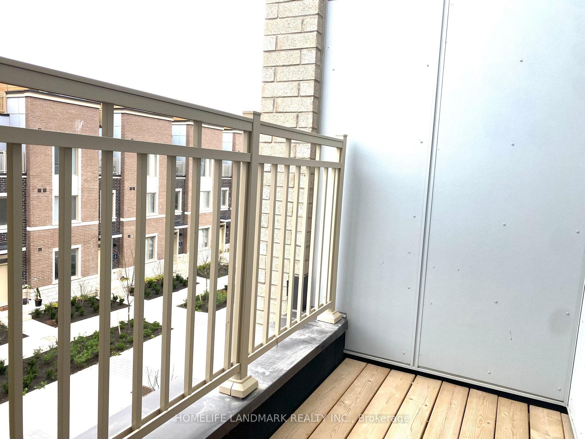 30 Almond Blossom Mews Unit TH118 photo 21