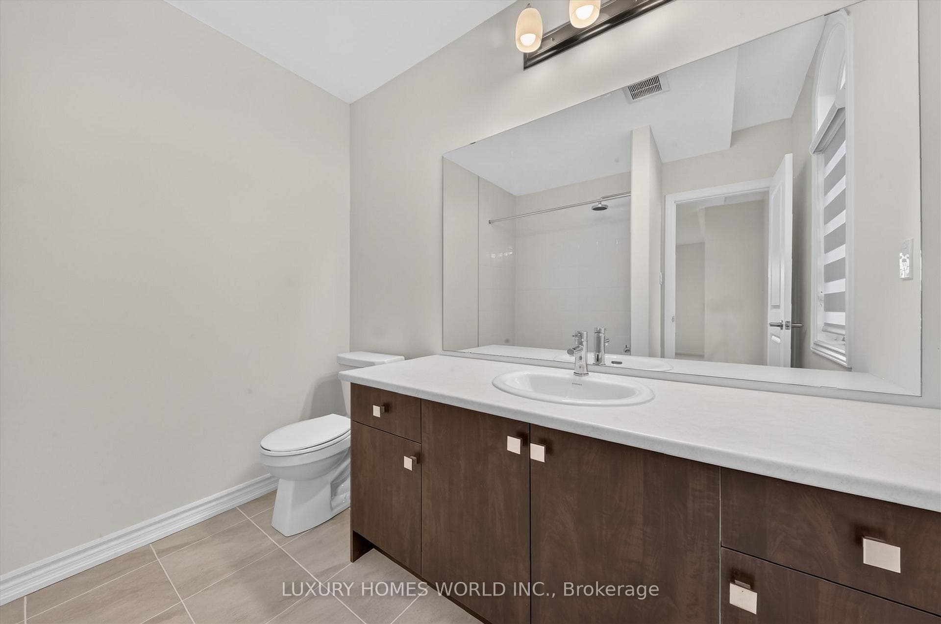 99 Golden Meadows Drive photo 34