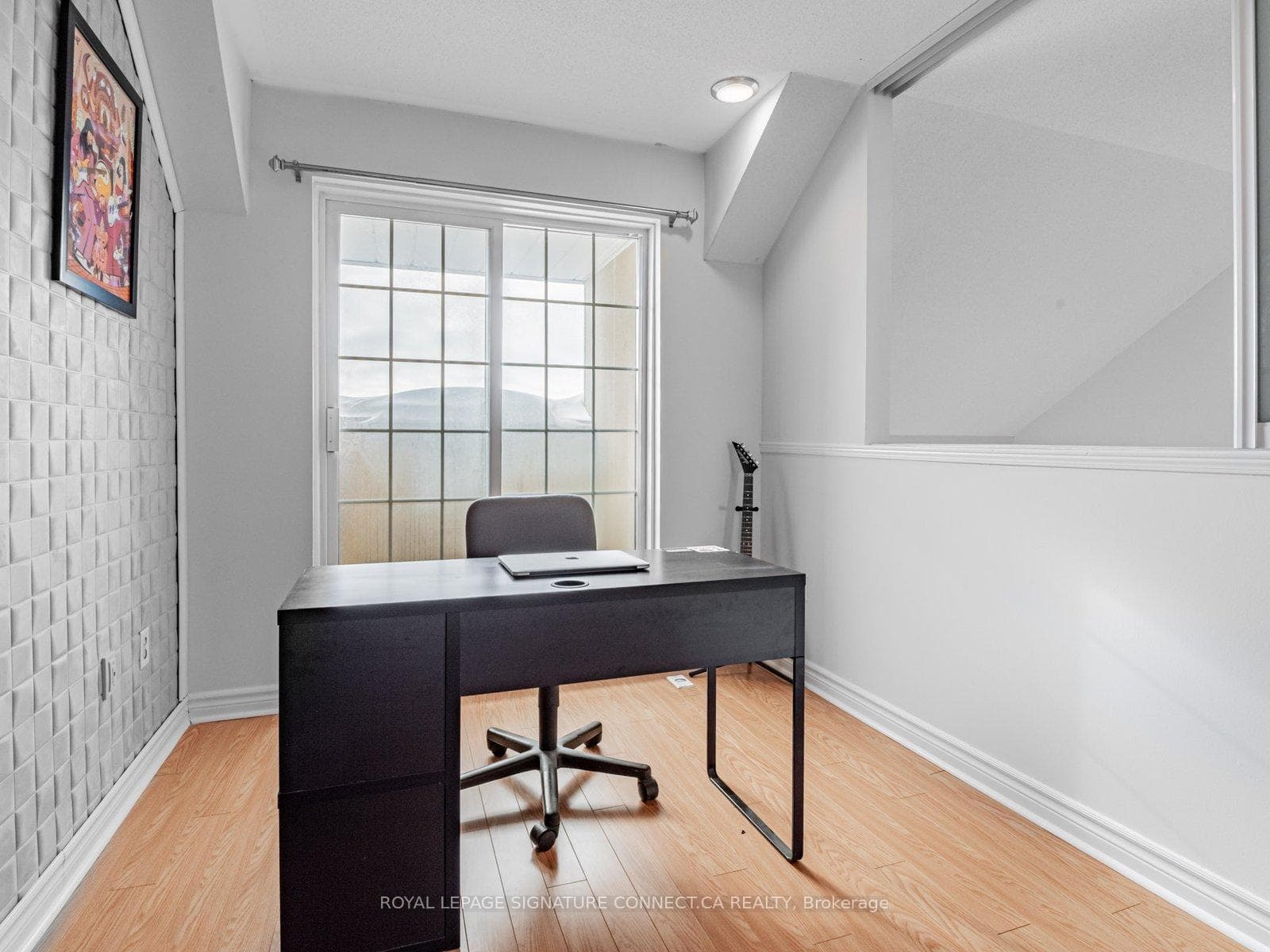 110 Cornell Park Avenue Unit C208 photo 19