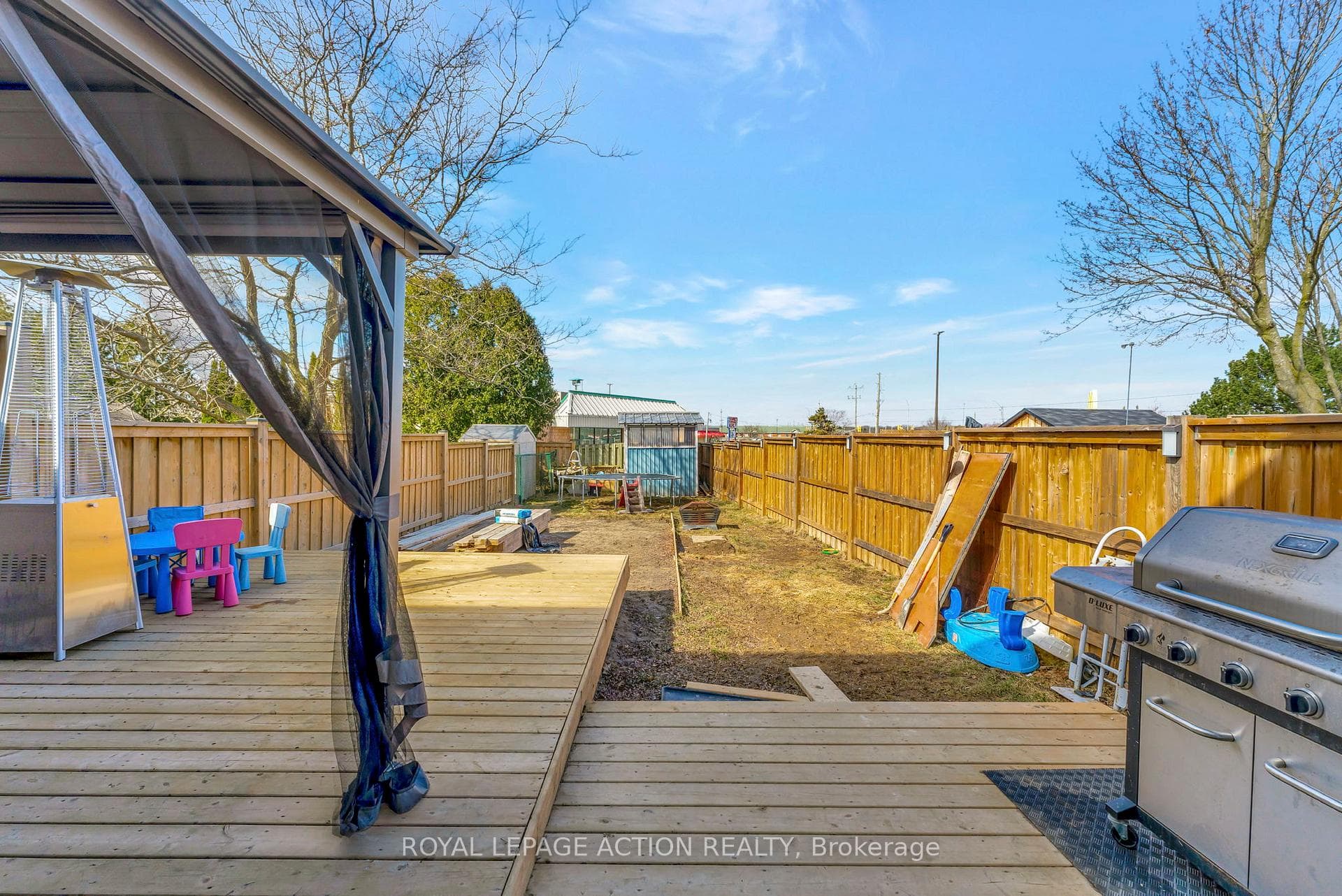 10 Scottacres Boulevard photo 29