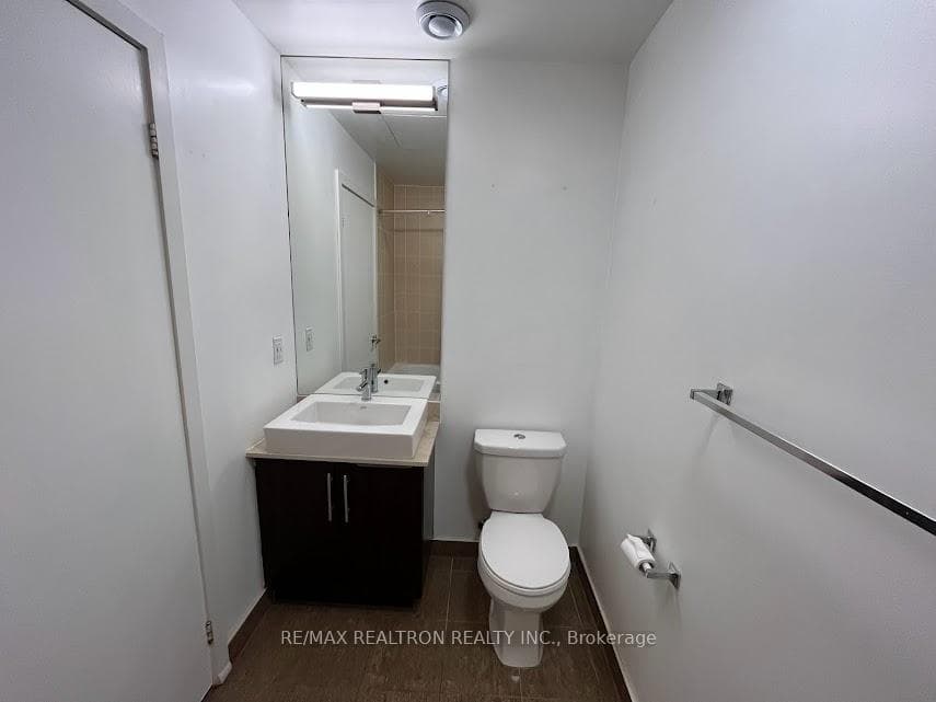 65 Bremner Boulevard Unit 1703 photo 12