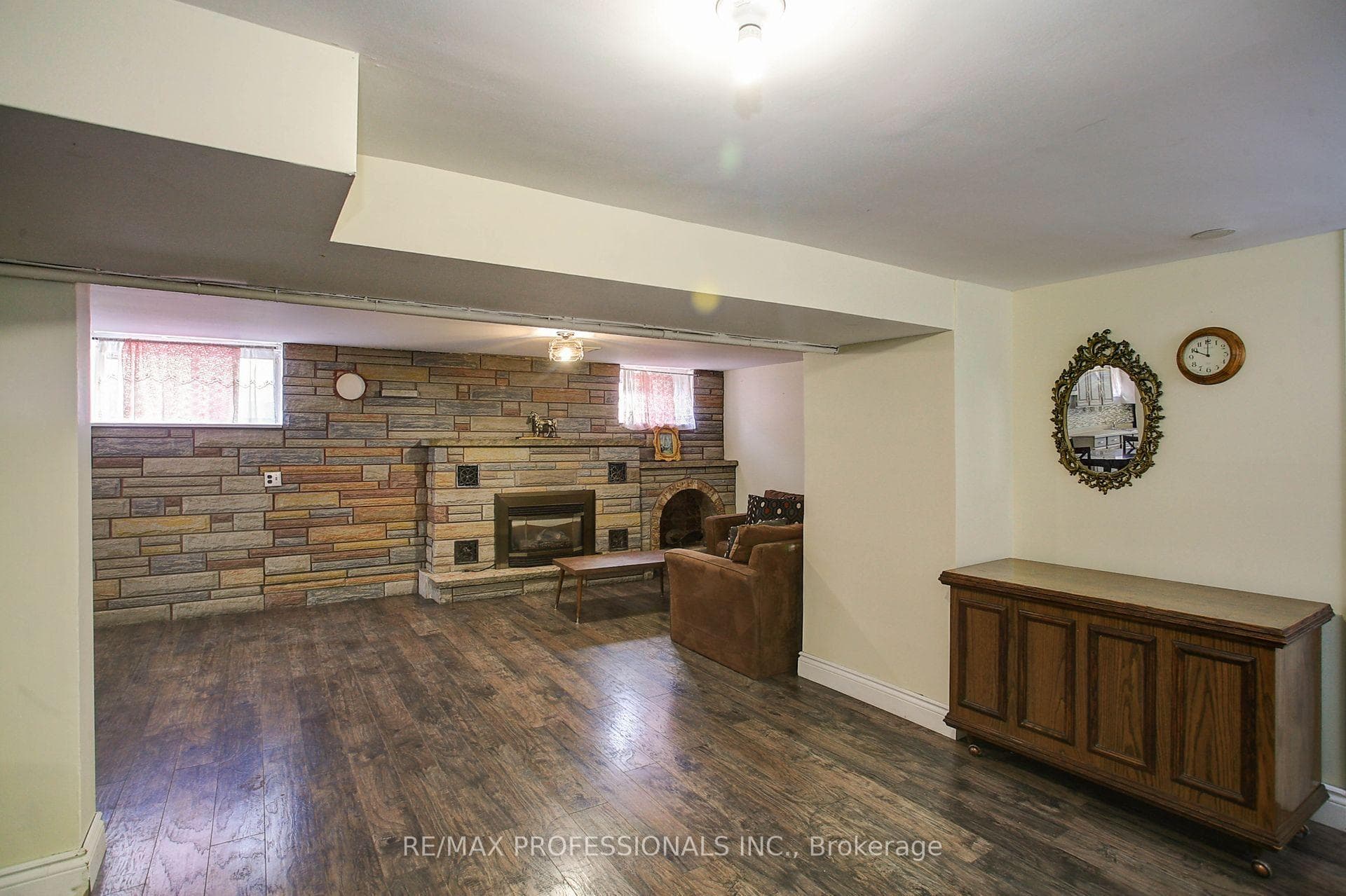 11 Woolgar Avenue photo 17