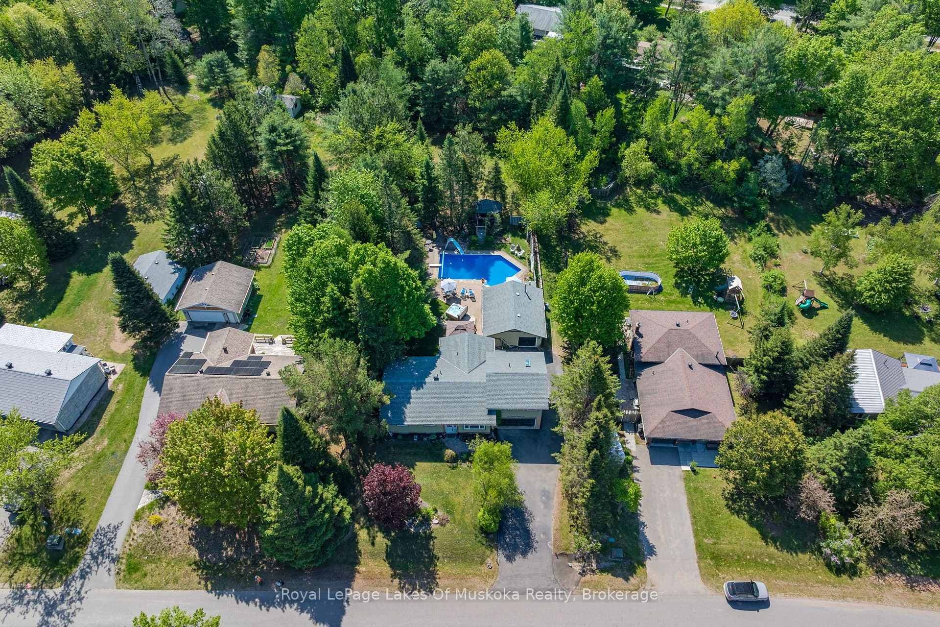 46 Meadow Heights Drive photo 1