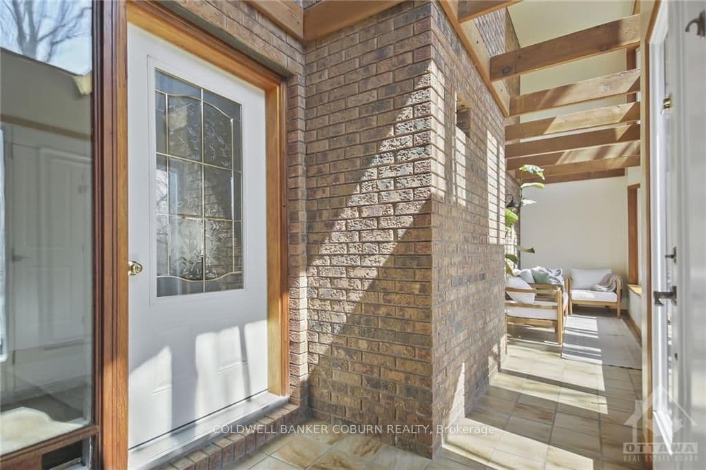 1783 OLD CARP Road photo 3