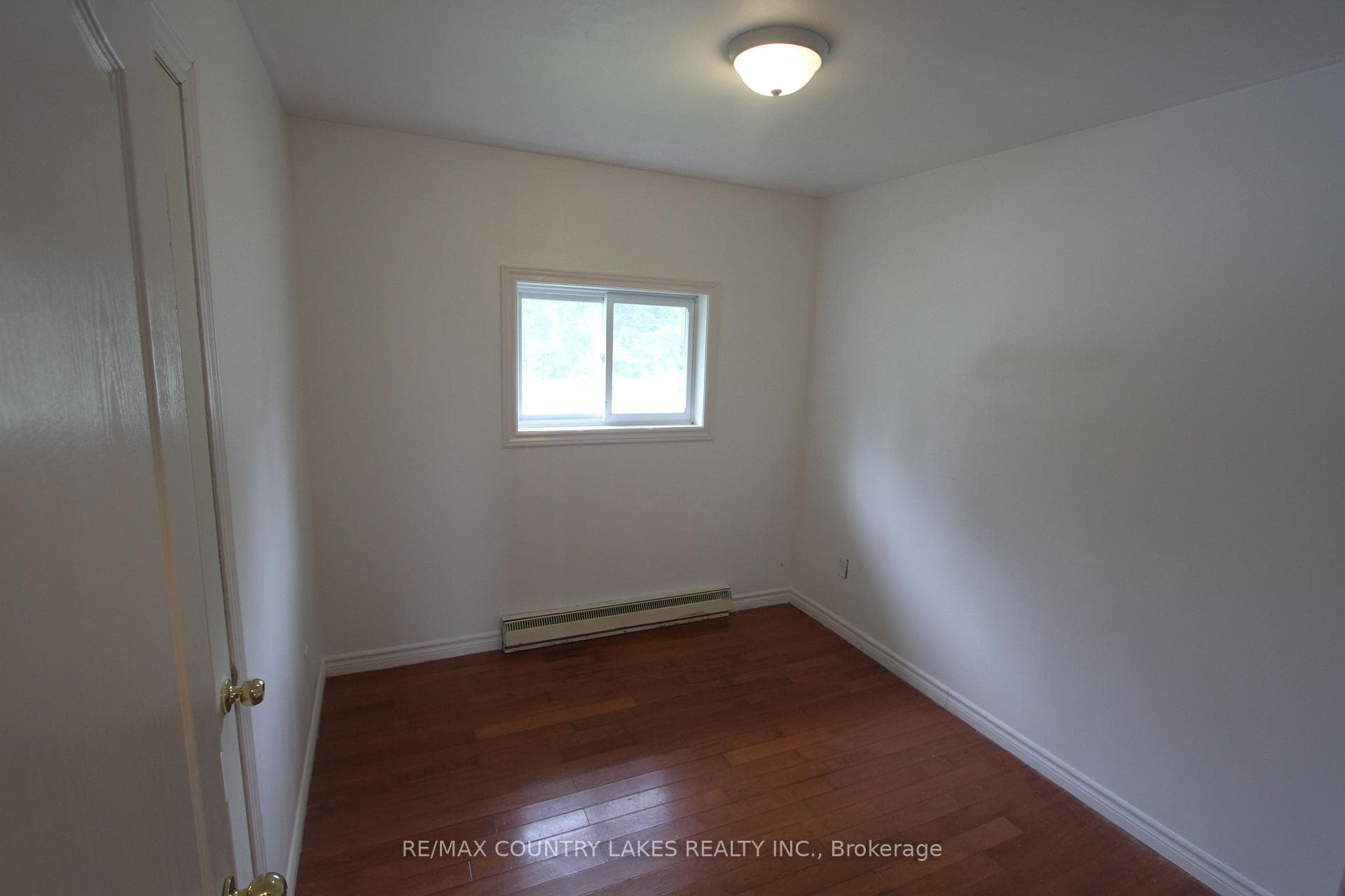 16 Hummingbird Lane photo 12