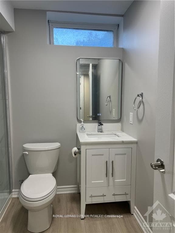 1520 Blohm Drive Unit B photo 19