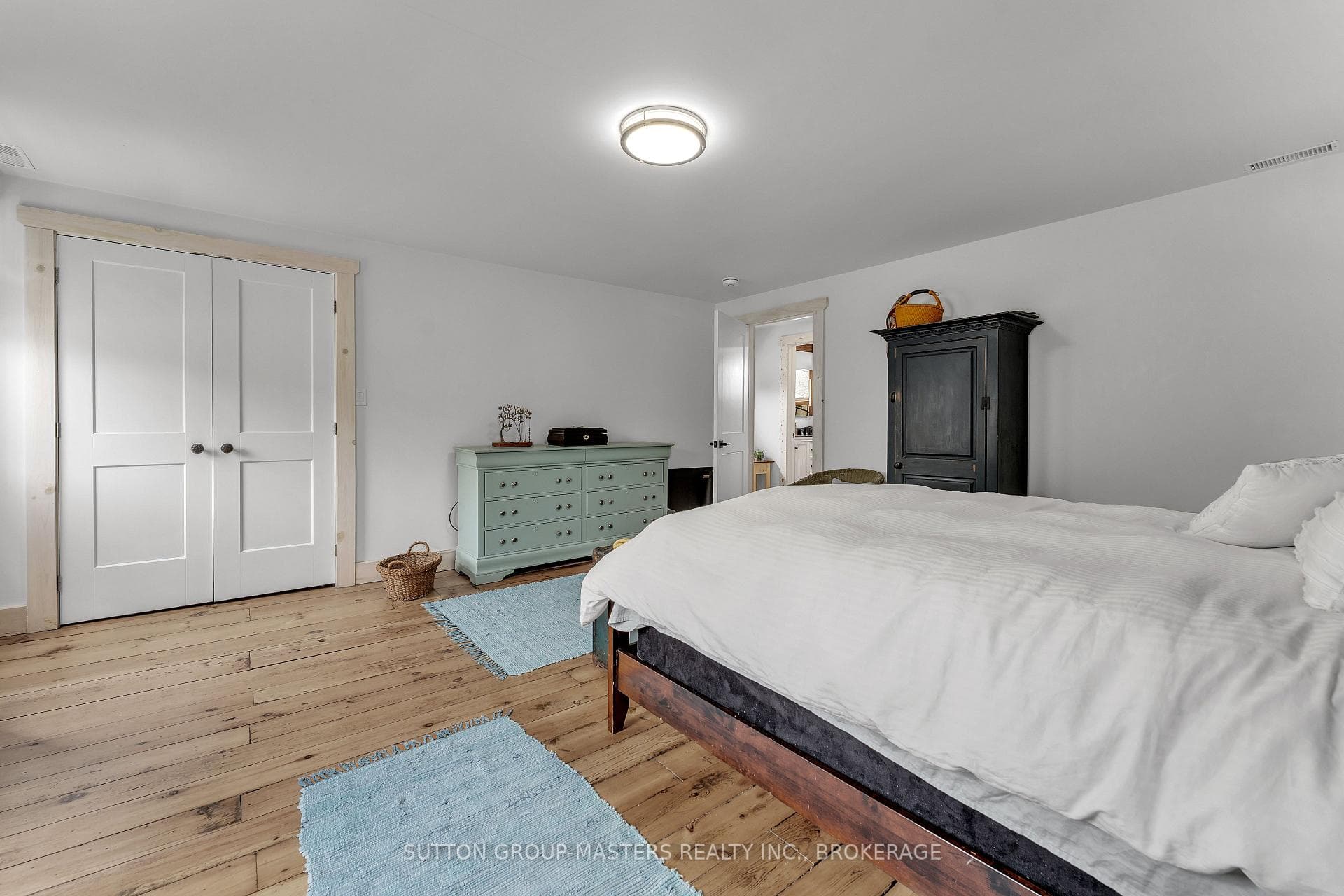 173 Davy Street photo 27