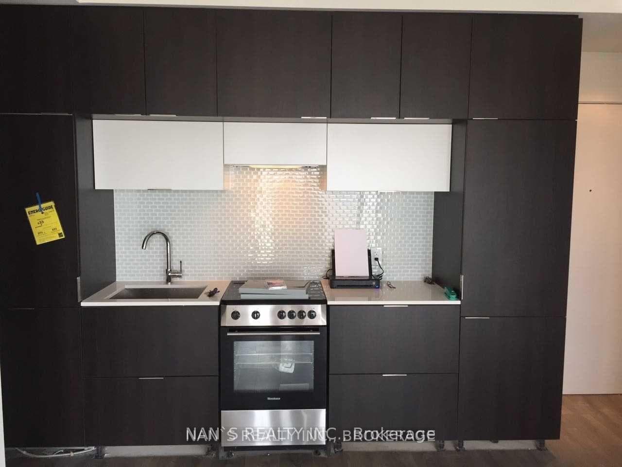 159 Dundas Street Unit 3308 photo 5