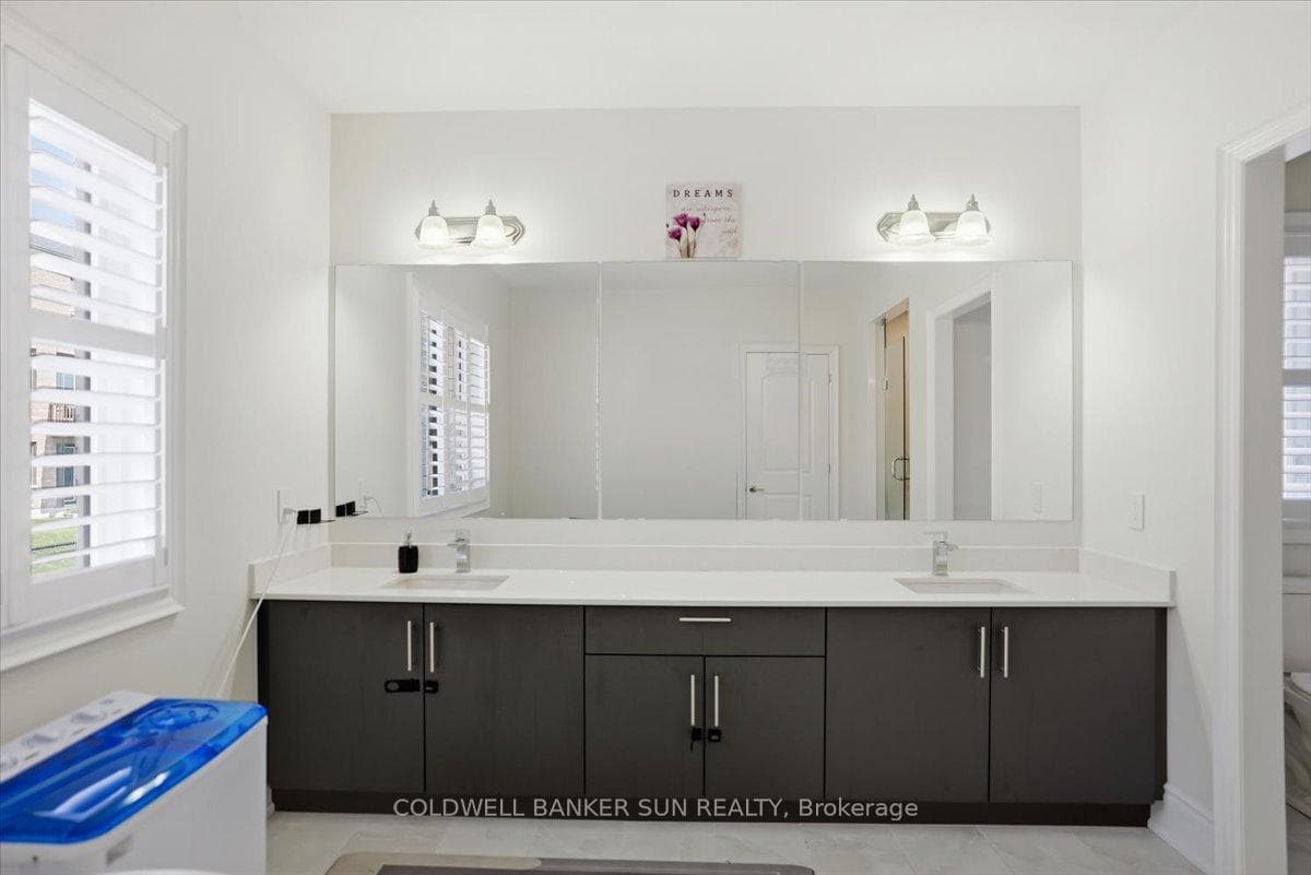 87 James Walker Avenue photo 48