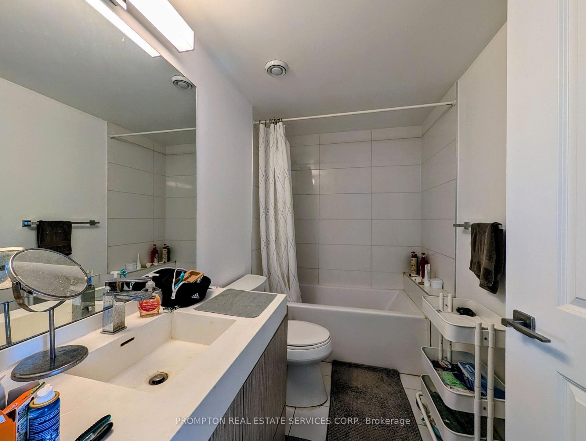 251 Jarvis Street Unit 4006 photo 15