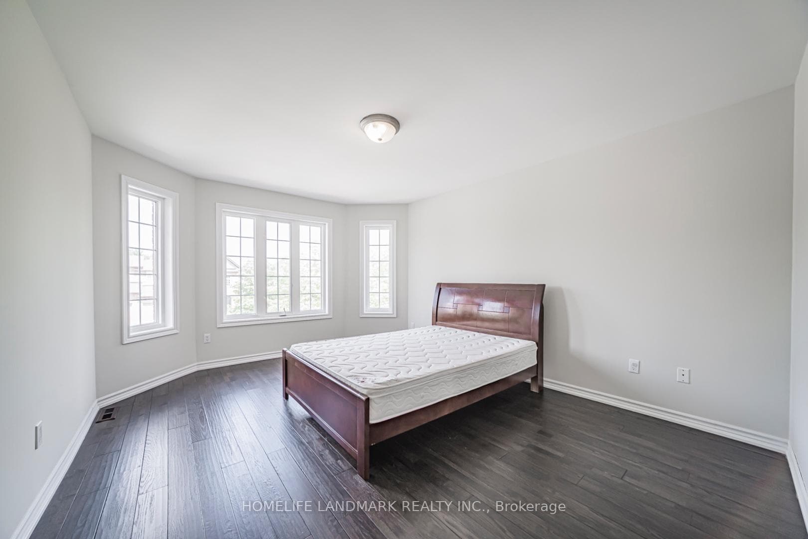 59 Bloomgate Crescent photo 20