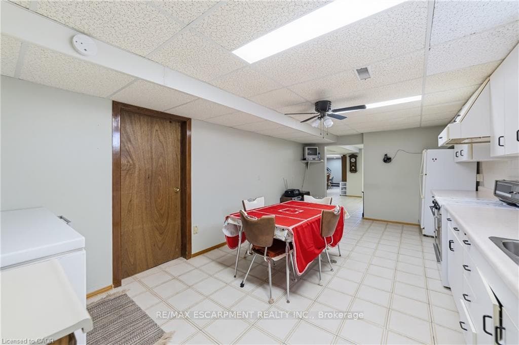546 Dicenzo Drive photo 36