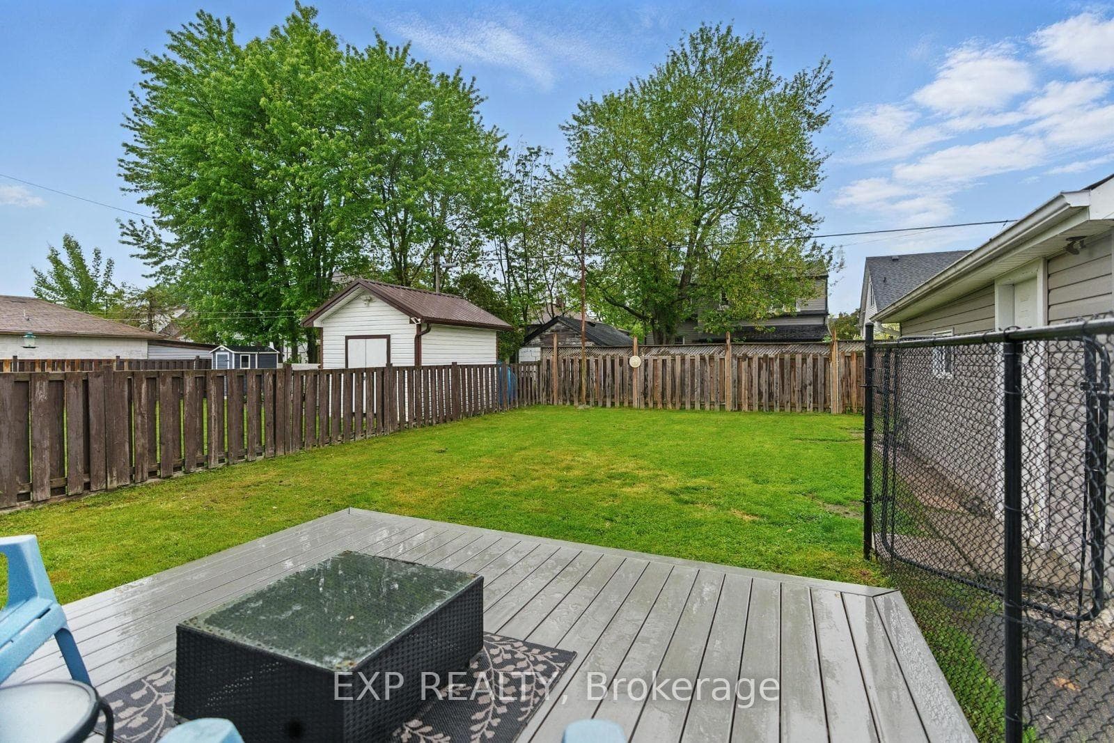 104 SCHOLFIELD Avenue photo 18