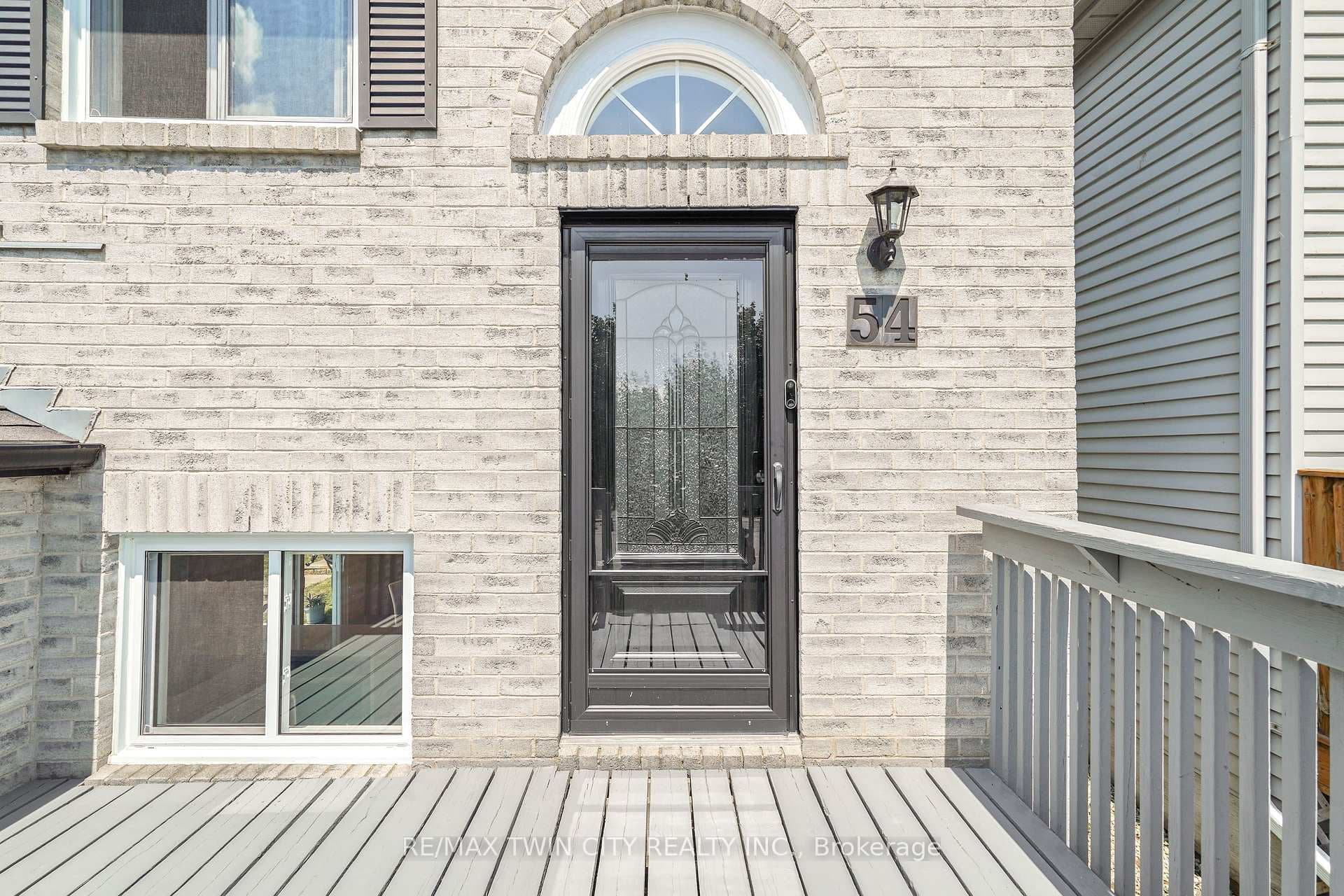 54 D'Aubigny Road photo 7